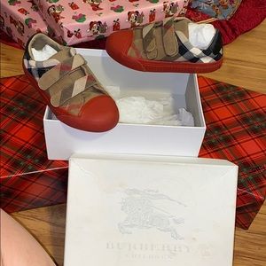 Burberry kids shoes